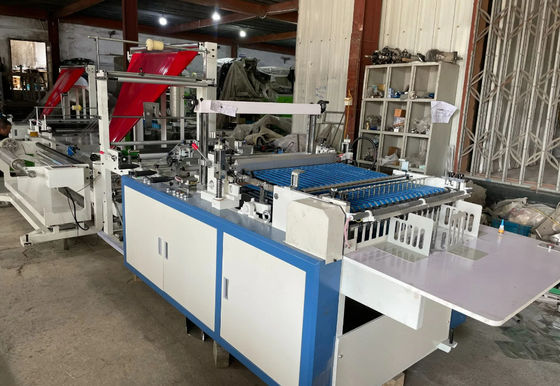 3.5KW Trois côtés d'étanchéité fermeture à glissière sac de fabrication machine à grande vitesse 120pcs / min